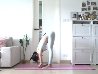 身材超级好的韩国老师,教你练瑜伽